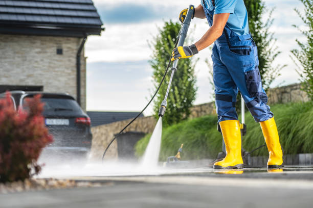 Post-Construction Pressure Washing in Wyandotte, MI
